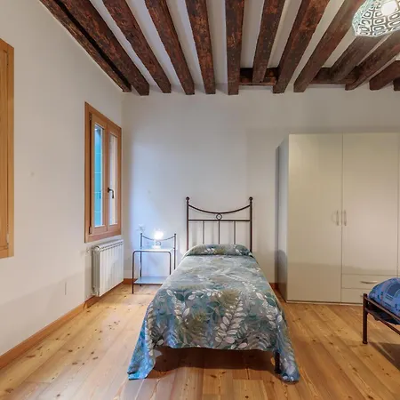 Rialto Bridge! Comodo In Centro - 2 베니스