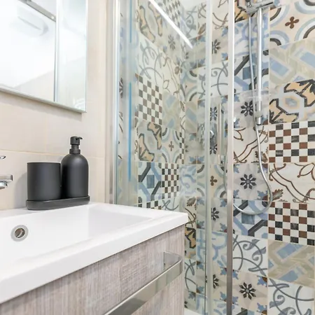 Daire Rialto Bridge! Comodo In Centro - 2 *