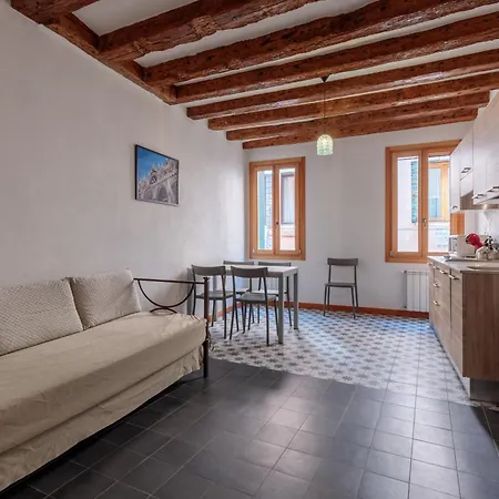 Rialto Bridge! Comodo In Centro - 2 * Venedik